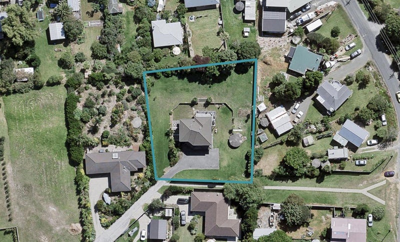 30 Omana Avenue, Helensville - Carousel 1
