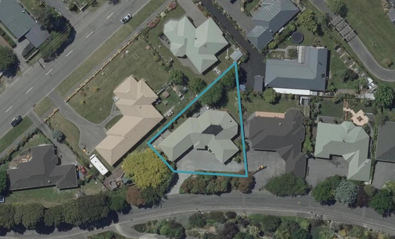 5 Happy Home Road, Westmorland, Christchurch - Carousel 1