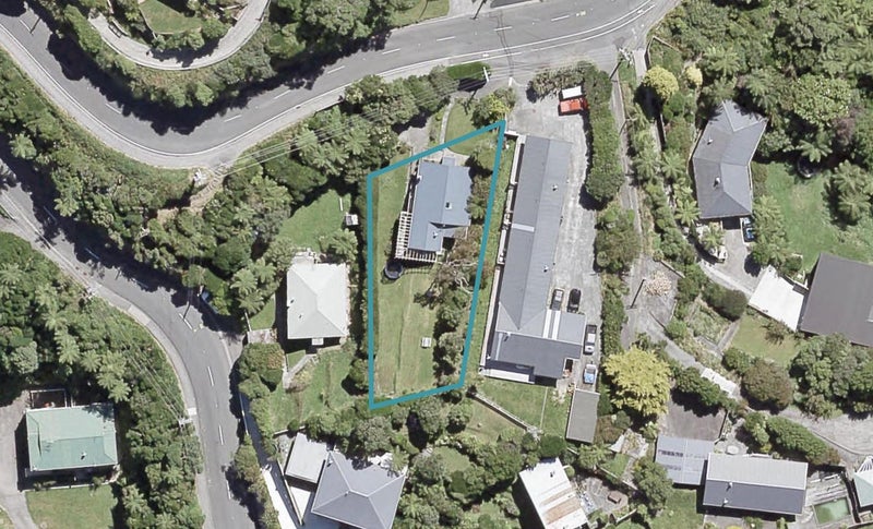 50 Maungaraki Road, Korokoro, Lower Hutt - Carousel 1