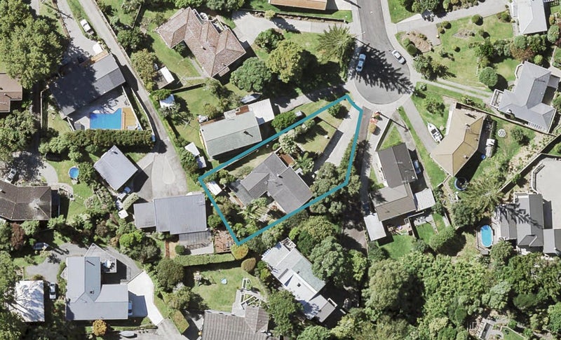 5 Kelly Place, Cockle Bay, Auckland - Carousel 1