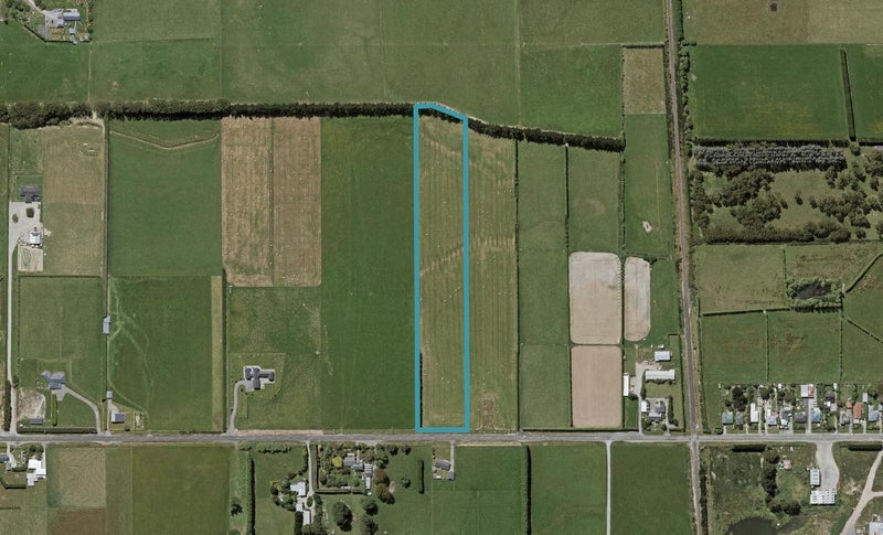 126 Moore Road, LORNEVILLE, INVERCARGILL - Carousel 1