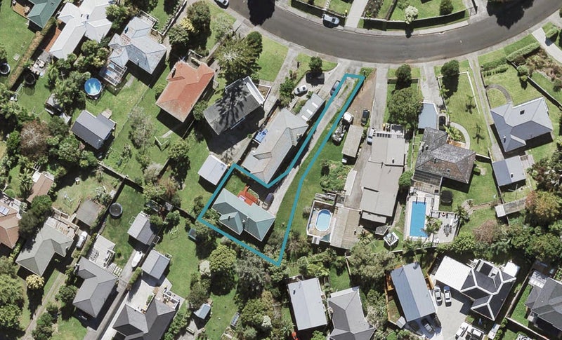 27A Noall Street, Te Atatu Peninsula, Auckland - Carousel 1