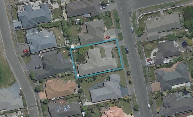37 Orlando Crescent, Waimairi Beach, Christchurch - Carousel 1