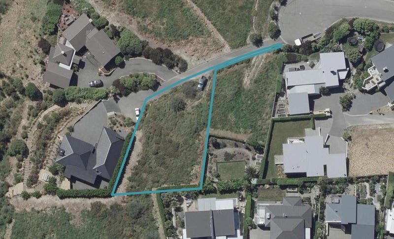 2 Harry Fergus Lane, Redcliffs, Christchurch - Carousel 1