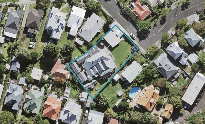 28 Brentwood Avenue, Mount Eden, Auckland - Carousel 1
