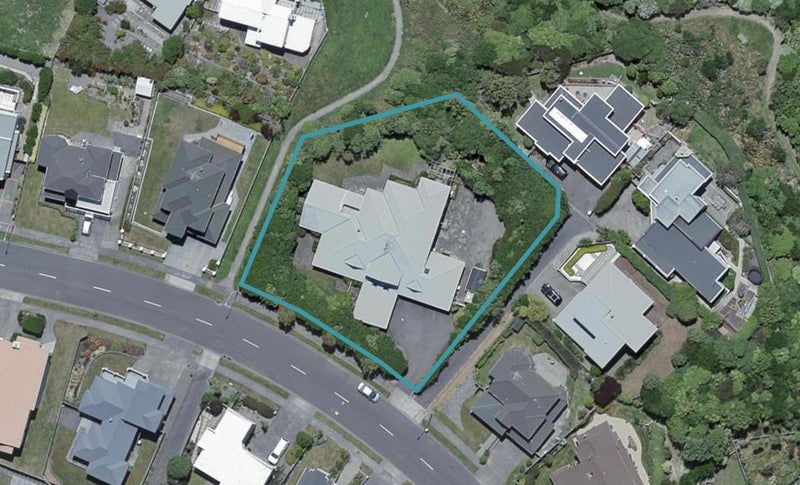 48 Waverton Terrace, Churton Park, Wellington - Carousel 1
