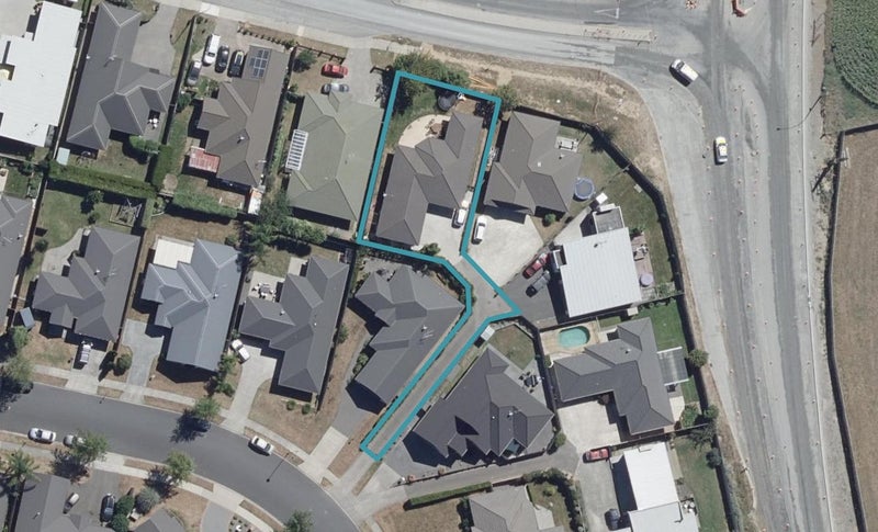13 Wiltshire Drive, Huntington, Hamilton - Carousel 1