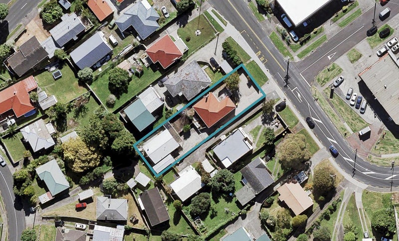 1/20 Binsted Road, New Lynn, Auckland - Carousel 1