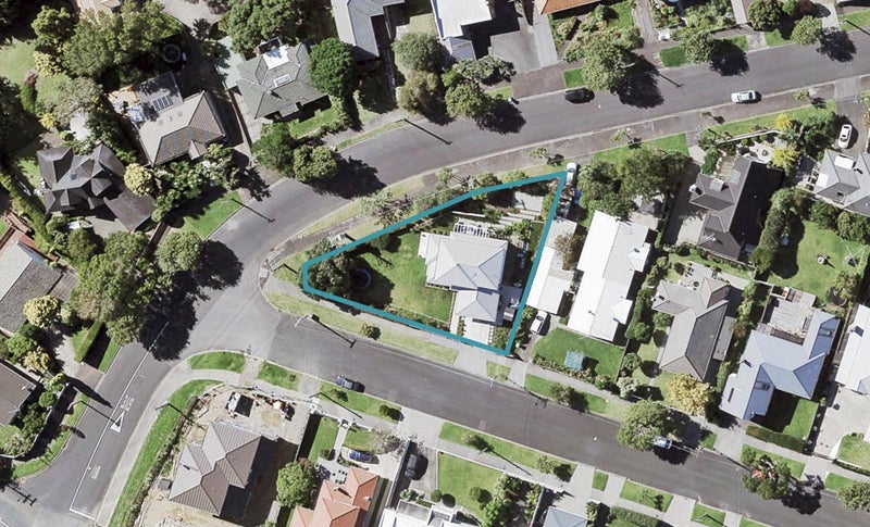 4 Carnarvon Avenue, Glendowie, Auckland - Carousel 1