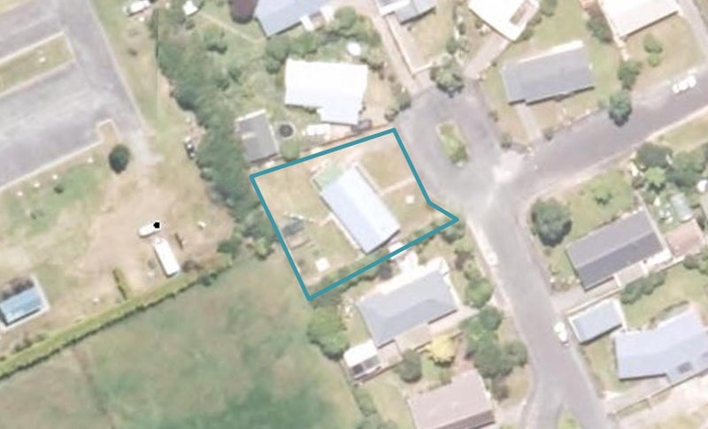 10 Martin Place, Carters Beach, Westport - Carousel 1
