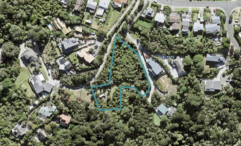 81 Roberts Road, Matakatia, Whangaparāoa - Carousel 1