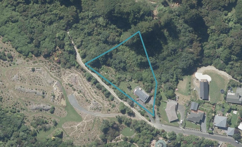 18 Weka Street, Saint Leonards, Dunedin - Carousel 1