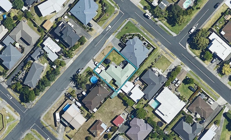 16 Dee Street, Mount Maunganui, Mount Maunganui - Carousel 1