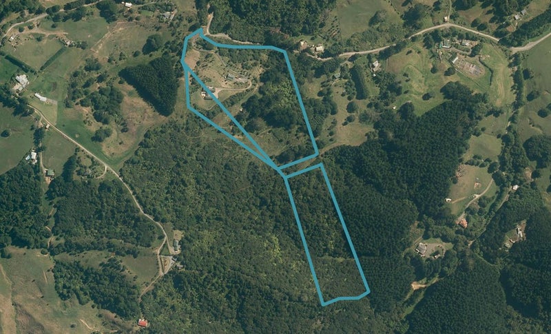 551 Upper Waiwera Road, Silverdale - Carousel 1