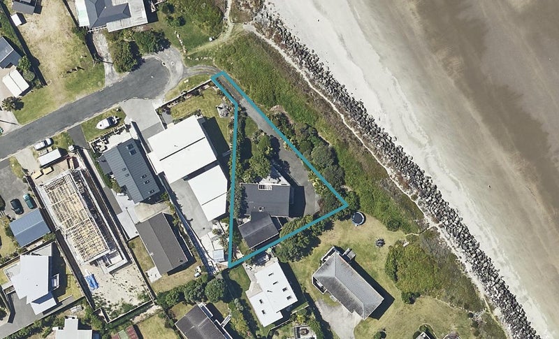 7 Ayr Street, Waihi Beach, Waihi Beach - Carousel 1