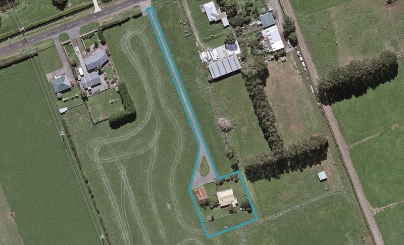 72 Ninia Road, Paraite, New Plymouth - Carousel 1