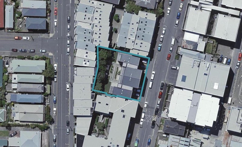 402/28 Hanson Street, Mount Cook, Wellington - Carousel 1