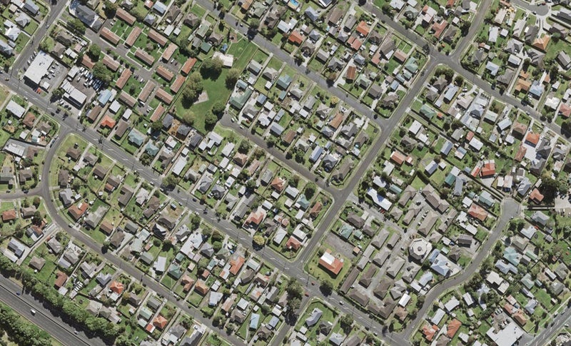 8A Gardiner Grove, Mangere East, Auckland - Carousel 1
