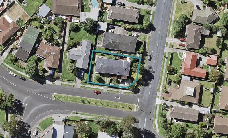 38A Whiteacres Drive, Sunnyhills, Auckland - Carousel 1