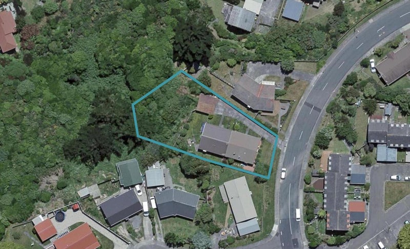 2/61 Cunliffe Street, Churton Park, Wellington - Carousel 1