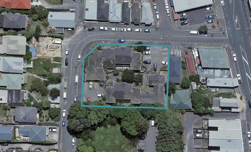 12/5 Gordon Street, Newtown, Wellington - Carousel 1