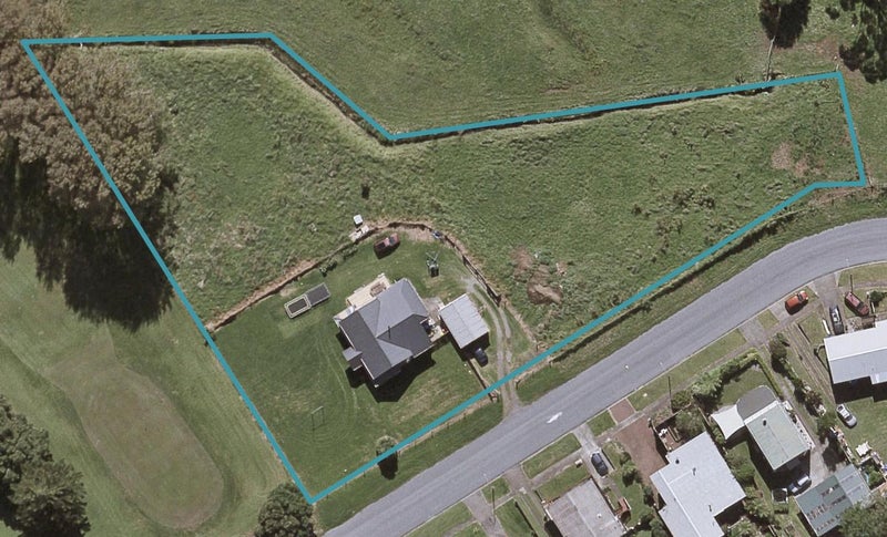 33 Gold Street, Waitara, Waitara - Carousel 1