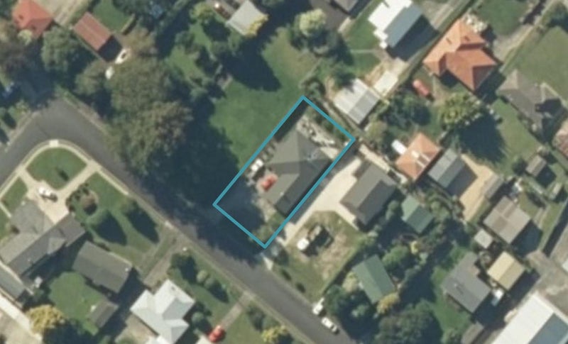 12 Oxford Street, Tirau - Carousel 1