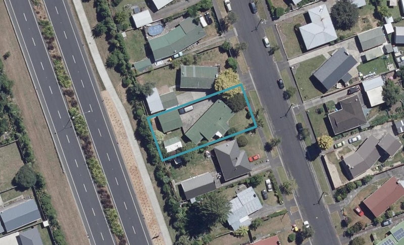 29 Fairview Street, Fairview Downs, Hamilton - Carousel 1