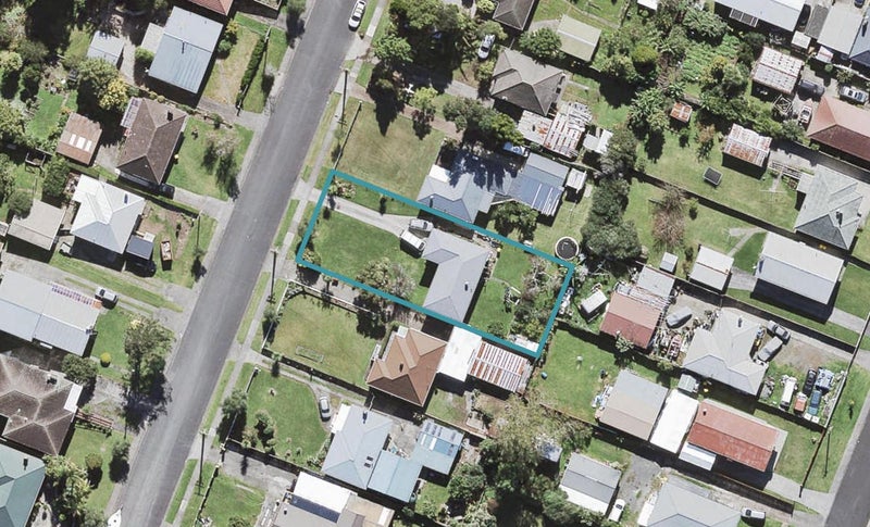 18 Barbary Avenue, Kelston, Auckland - Carousel 1