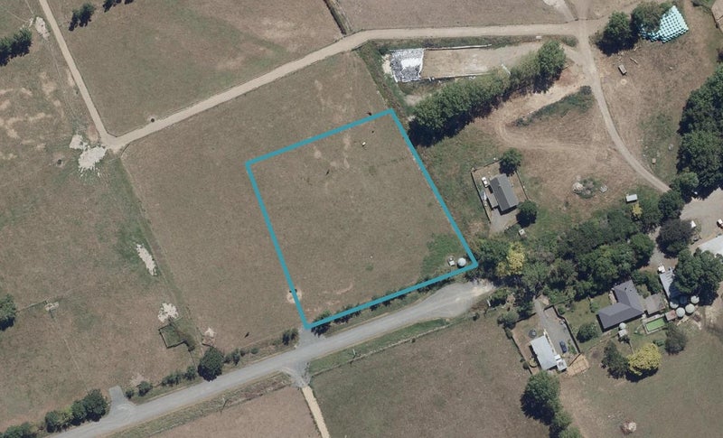 201 Powells Road, Fairview Downs, Hamilton - Carousel 1