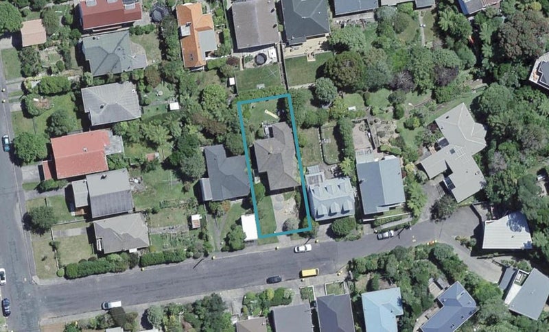 Property Valuation for 7 Pimble Avenue, Karori, Wellington | Trade Me ...
