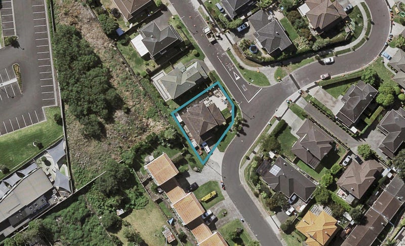 10 Tidey Road, Mount Wellington, Auckland - Carousel 1
