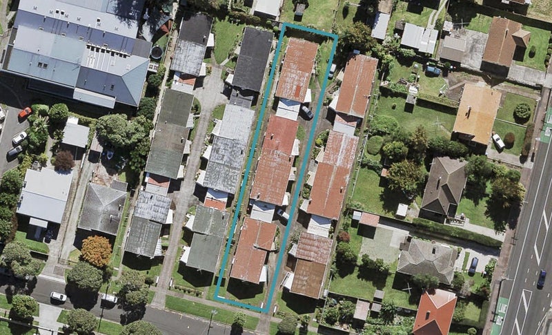 6/3 Coyle Street, Sandringham, Auckland - Carousel 1