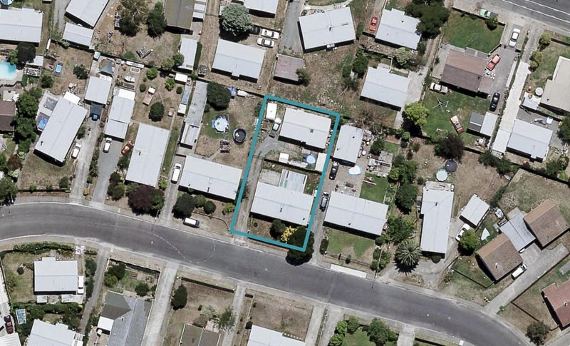 20B Peary Crescent, Flaxmere, Hastings - Carousel 1