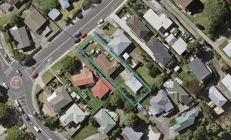 219 Sunnynook Road, Wairau Valley, Auckland - Carousel 1