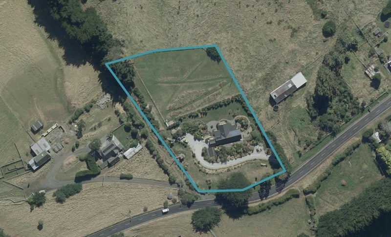 1039 Highcliff Road, Sandymount, Dunedin - Carousel 1