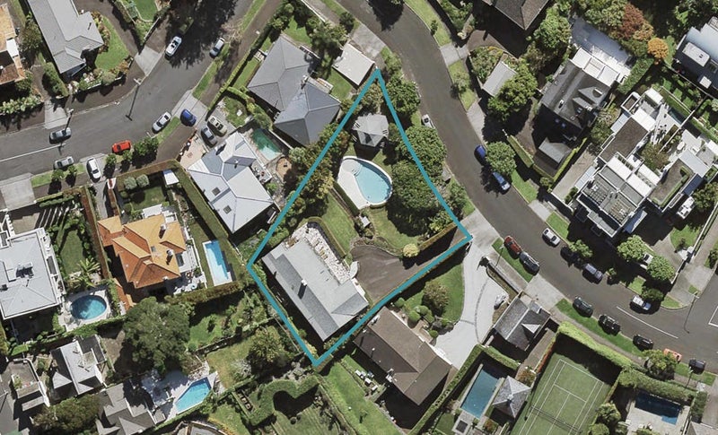 14 Westbury Crescent, Remuera, Auckland - Carousel 1