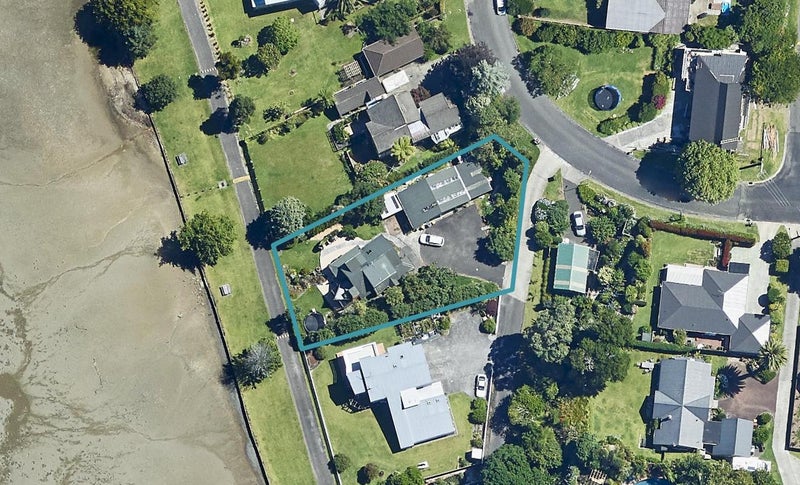 33 MATAHIWI ROAD, Whakamarama, Gisborne - Carousel 1