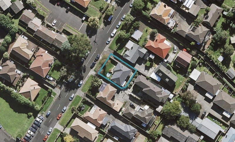 Property Valuation for 40 Dornwell Road, Mount Roskill, Auckland ...
