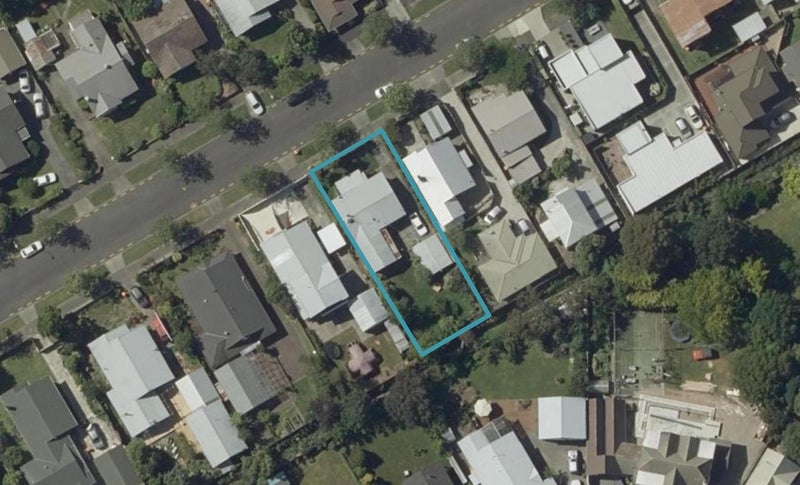 70 Stanley Avenue, Palmerston North, Palmerston North - Carousel 1