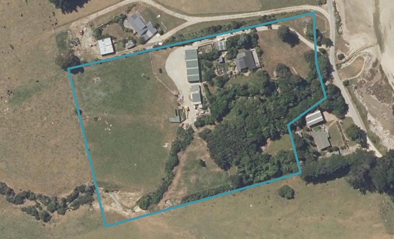 801 Manaroa Road, Picton - Carousel 1