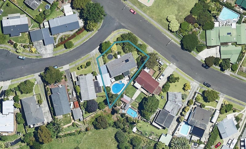 1 Lichfield Grove, Bethlehem, Tauranga - Carousel 1