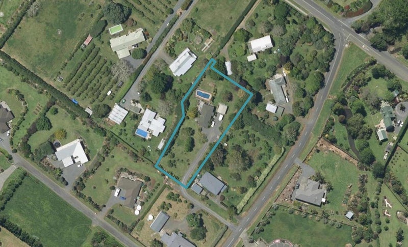 18 Riddell Road, Kerikeri, Kerikeri - Carousel 1