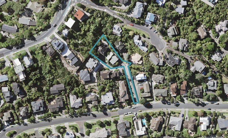 1/33 Penguin Drive, Murrays Bay, Auckland - Carousel 1