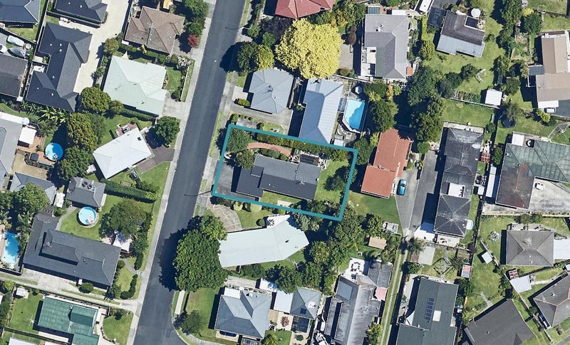 10 Meadowland Street, Matua, Tauranga - Carousel 1
