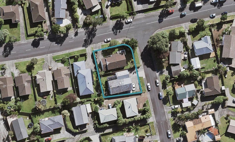 2/14 Barbados Drive, Unsworth Heights, Auckland - Carousel 1