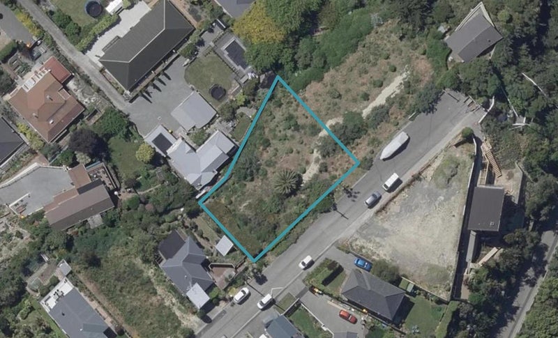 8 Moncks Spur Road, Redcliffs, Christchurch - Carousel 1