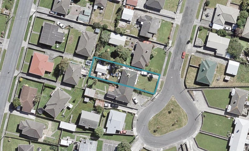 3 Mayo Grove, Naenae, Lower Hutt - Carousel 1