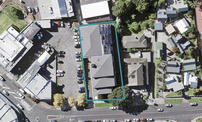 1A/12 Selwyn Road, Howick, Auckland - Carousel 1