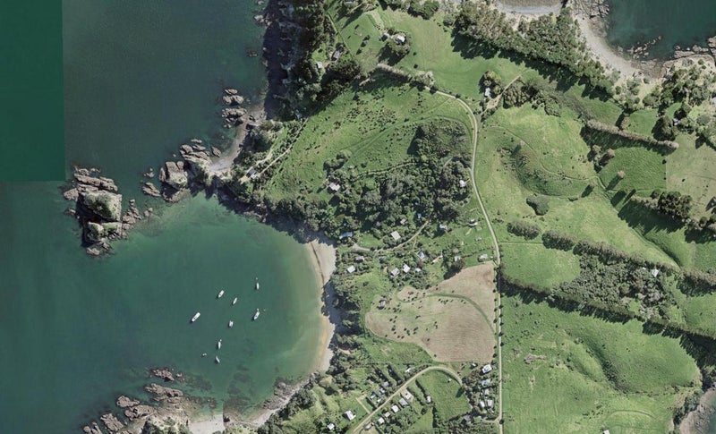 28 Jane York Place, Rakino Island, Auckland - Carousel 1